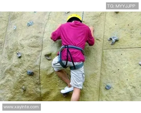 攀岩新手必读：从力量训练到技巧提升的全面入门指南